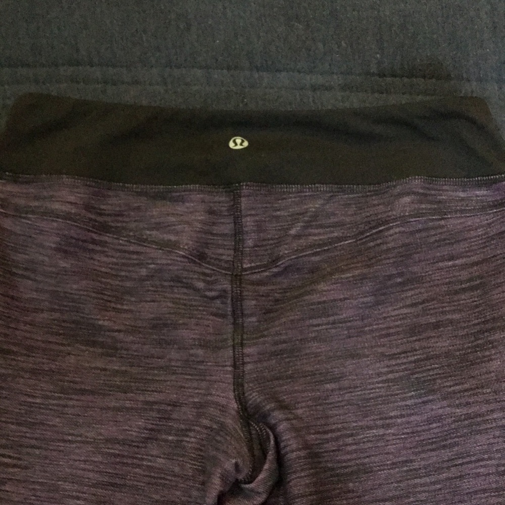 Lululemon pants and BR tank